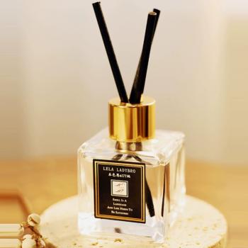 本色恩香薰分享装栀子花香植物持久留香UT她香薰精油50ml